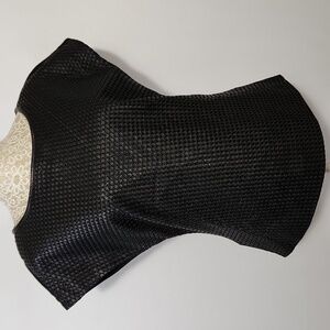 Catherine Malandrino Top Lamb Leather Black Textured Short Sleeve Zip Back SZ 8